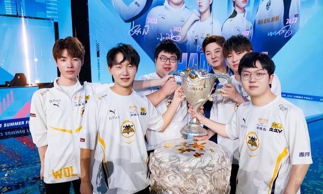 Ninjas in Pyjamas vs Anyone's Legend 赛前数据前瞻：双方需要将对方拖入自己的节奏
