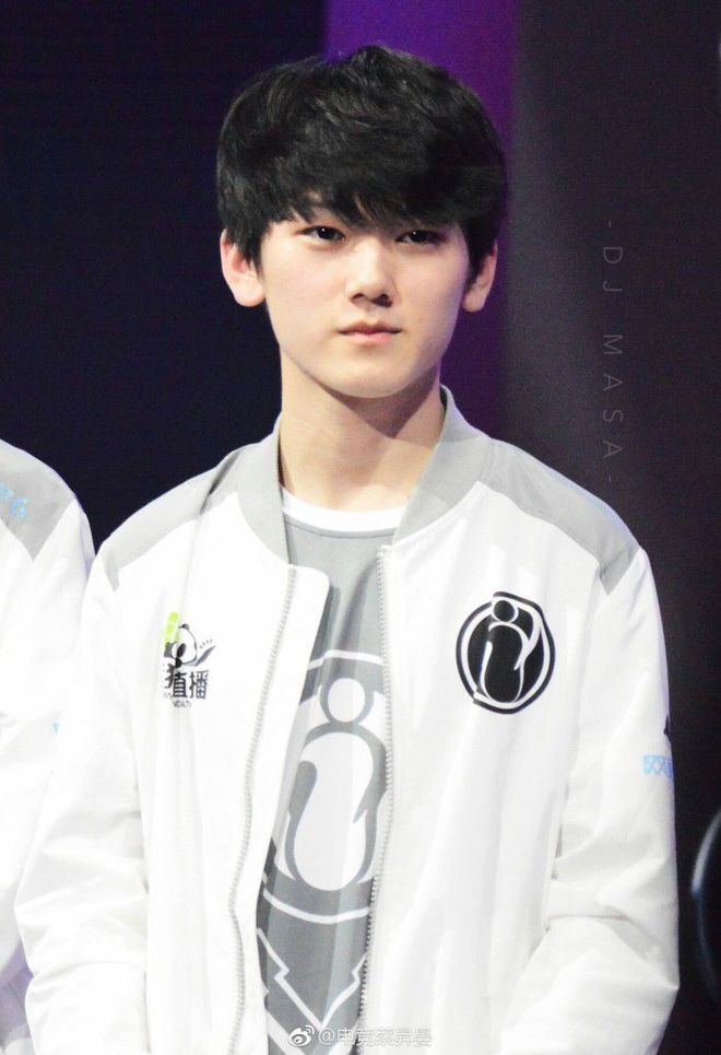 什么是“胜负错觉”？解析短期波动如何误导判断。（拆解胜负错觉：短期波动如何误导我们的判断）